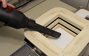 Fusing Online-Kurs - Aussaugen des Ofens Fusing Online-Kurs - Aussaugen des Ofens