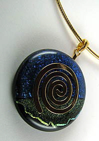 ElfenGlas� CELINE - Glasschmuck - Schmuck-Anh�nger (Donut) aus Glas mit Spirale. Modeschmuck in Fusing-Technik.