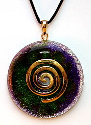 ElfenGlas� CELINE - Glasschmuck - Schmuck-Anh�nger (Donut) aus Glas mit Spirale. Modeschmuck in Fusing-Technik.