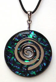 ElfenGlas� CELINE - Glasschmuck - Schmuck-Anh�nger (Donut) aus Glas mit Spirale. Modeschmuck in Fusing-Technik.